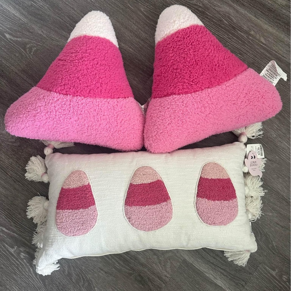 Halloween Candy Corn Pillows Set